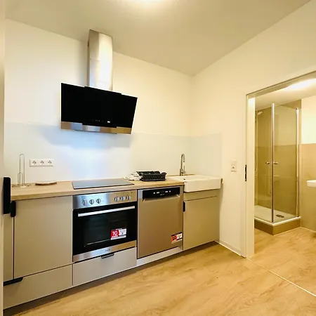 Apartamento Zentrumsnahe Erdgeschoss-wohnung Mit Stellplatz *